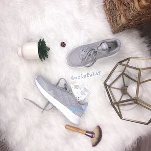 Adidas: Archivo Gray Athletic Shoe